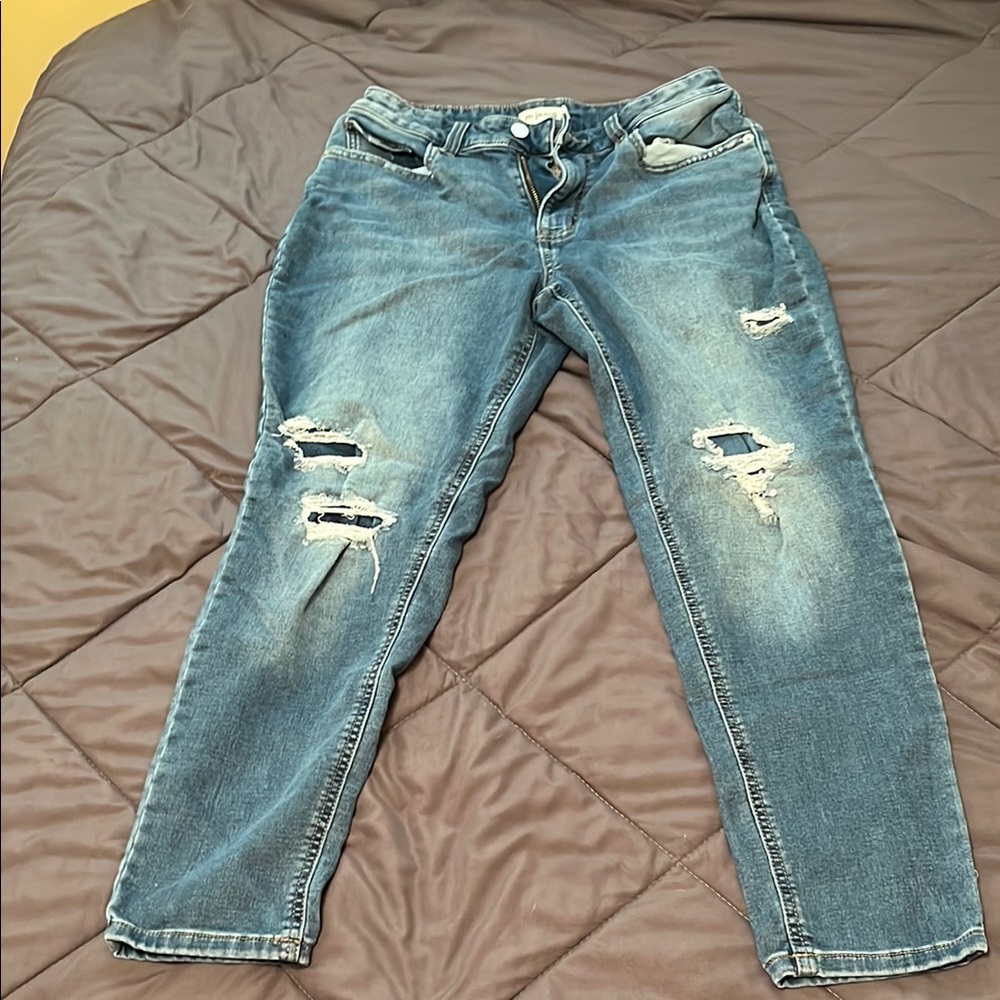 Maurices High Rise Distressed Blue Jeans
